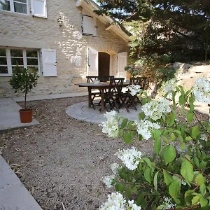 https://gite-entirement-quip-pour-5-personnes.hotels-rhonealpes.com